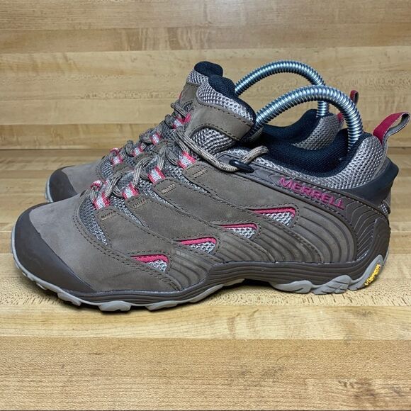 Merrell Women's Chameleon 7 Stone Hiking Size 6. - Picture 2 of 8